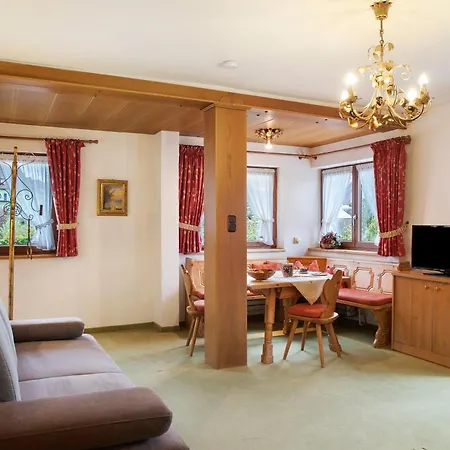 Gaestehaus Arkadia - 3 Garmisch-Partenkirchen