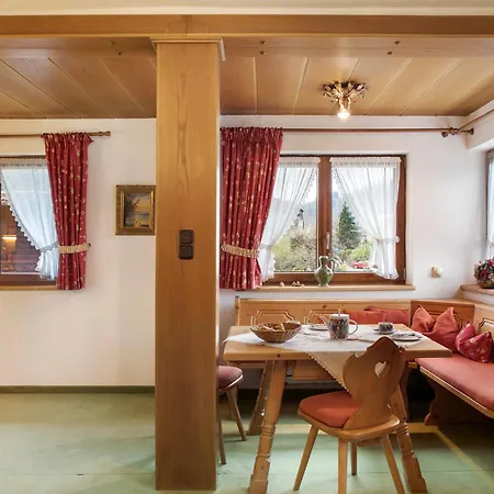 아파트 Gaestehaus Arkadia - 3 *
